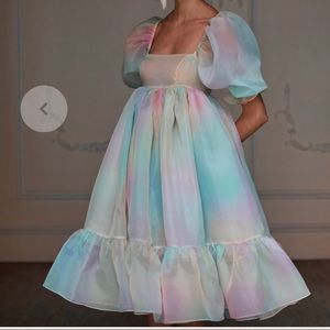 NWT Selkie Rainbow French Puff MEDIUM